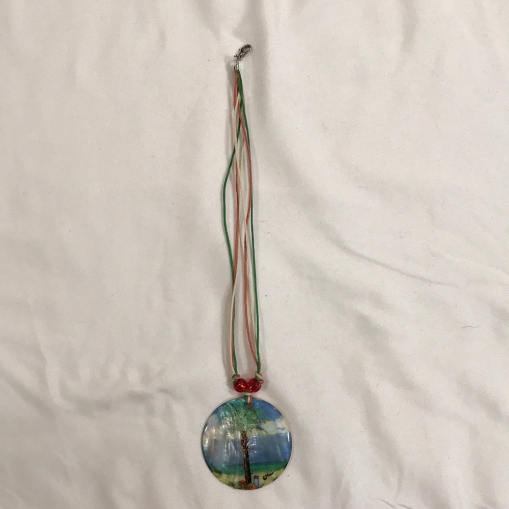 Shell necklace with palm tree